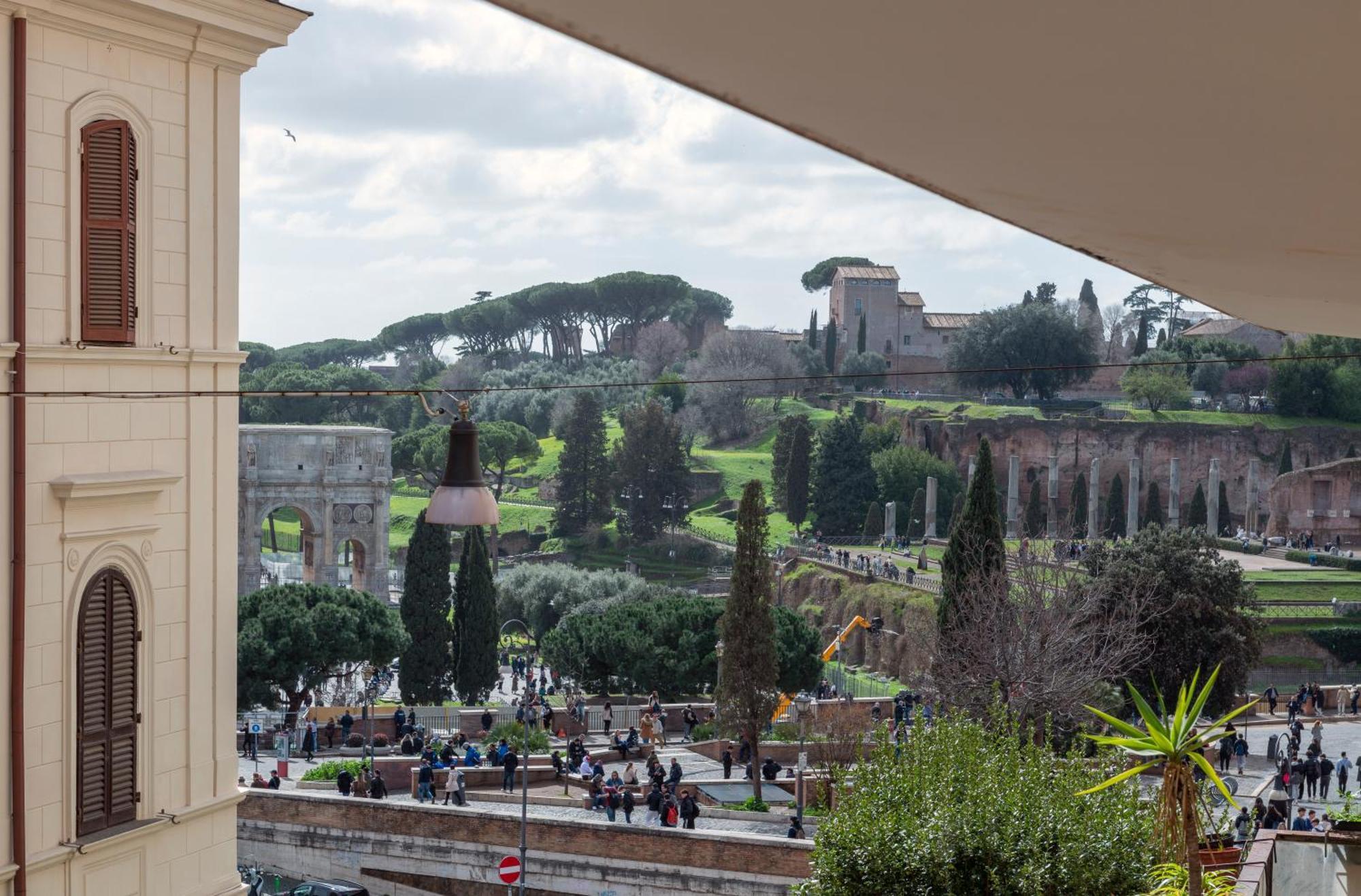 colosseo flat Roma Esterno foto